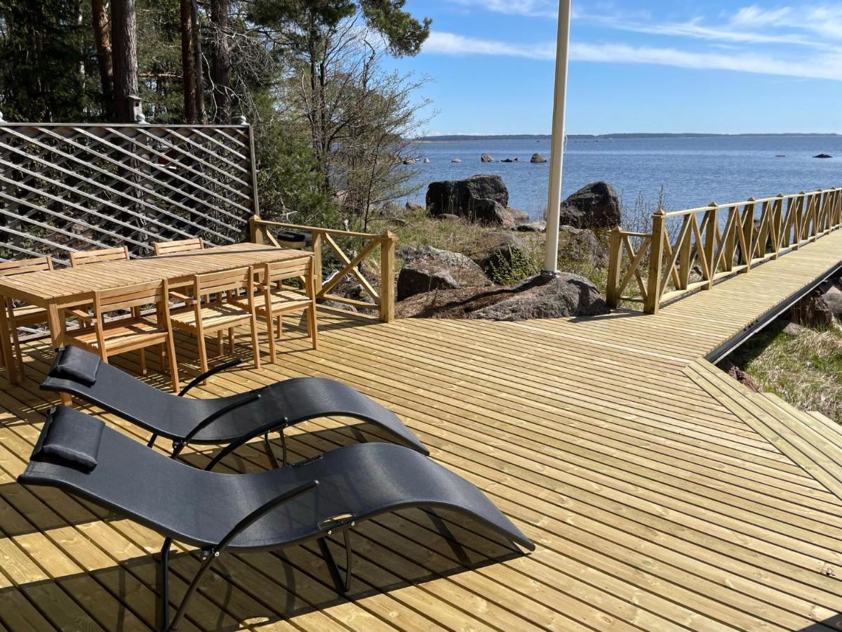 Siltakylä Vaenvik Pyhtaeaeヴィラ エクステリア 写真
