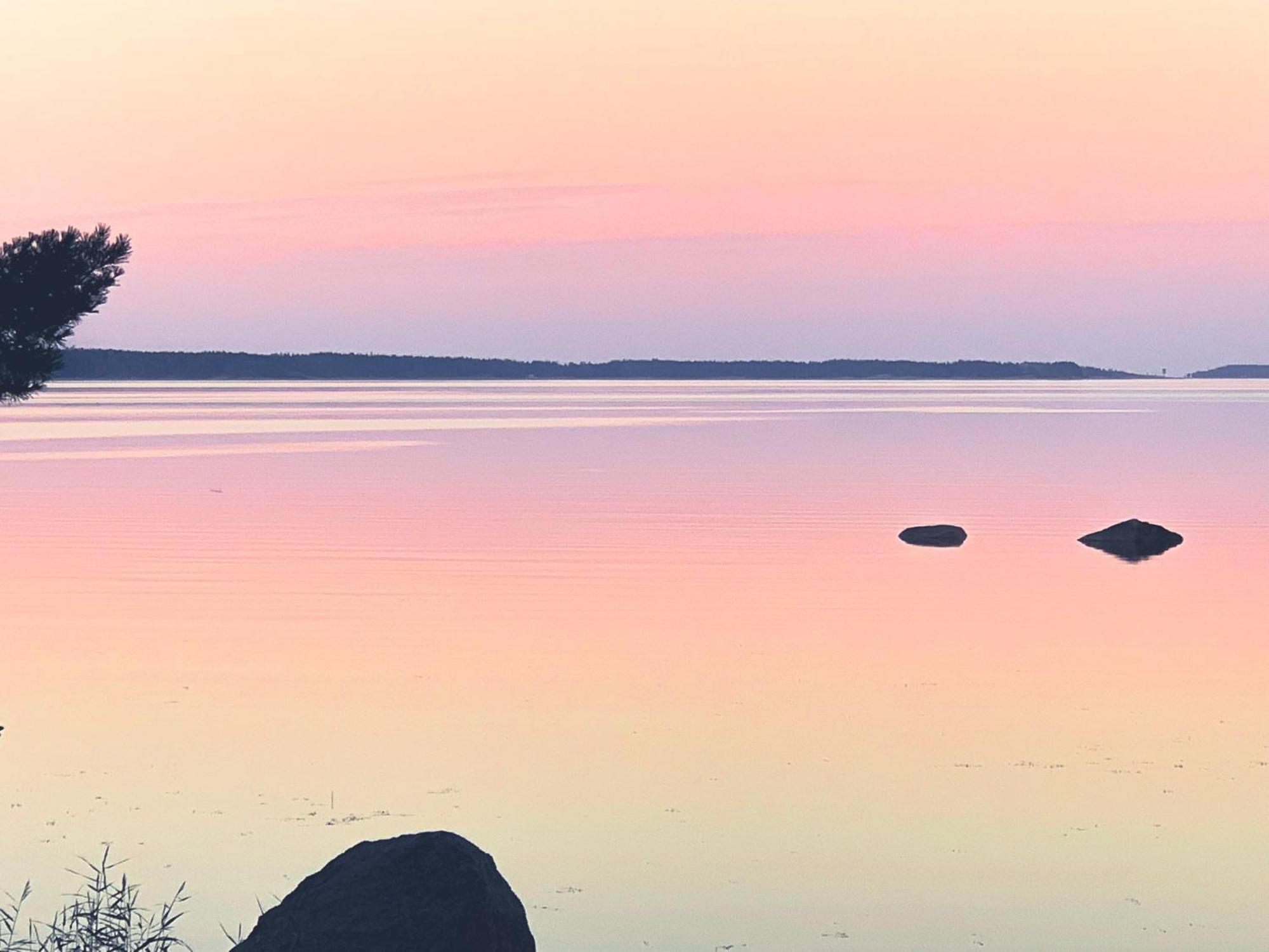 Siltakylä Vaenvik Pyhtaeaeヴィラ エクステリア 写真